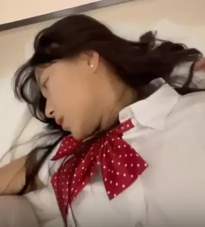 jk白丝女友
